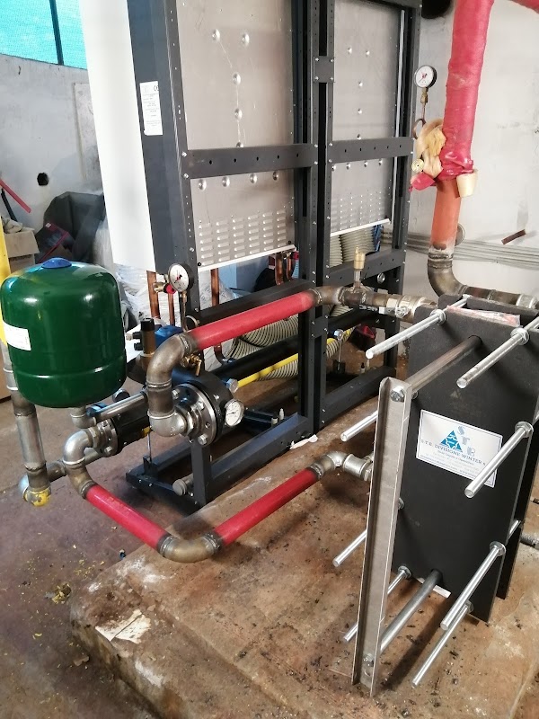 Lavoro IDRAULICO BIANCHERI ROBERTO